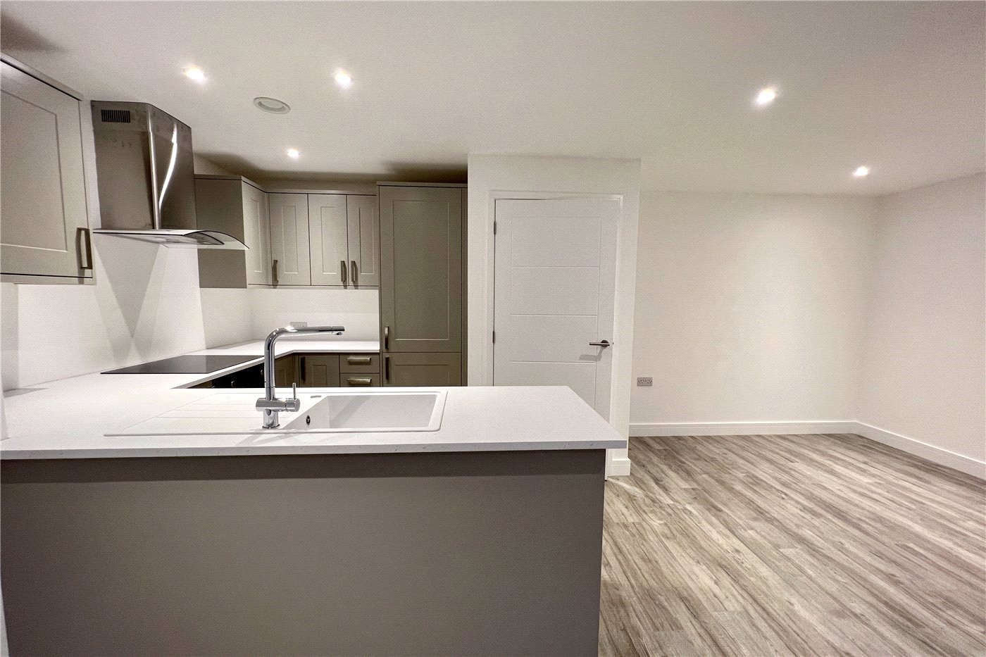 1 Bedroom Kitchen